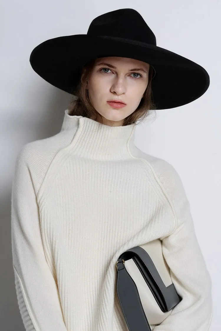 'Belatris' Sweater