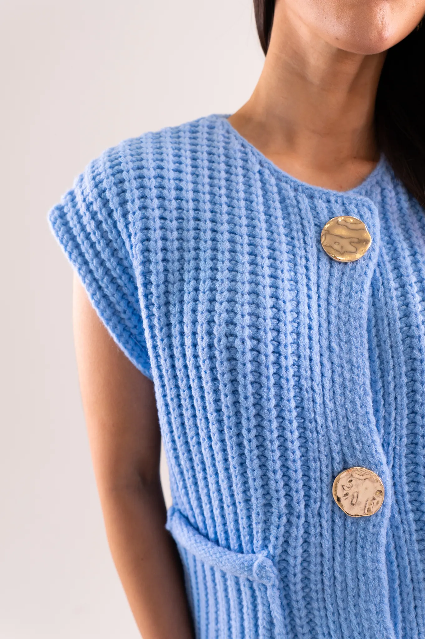 Kendra Sleeveless Ribbed Cardigan In Light Blue