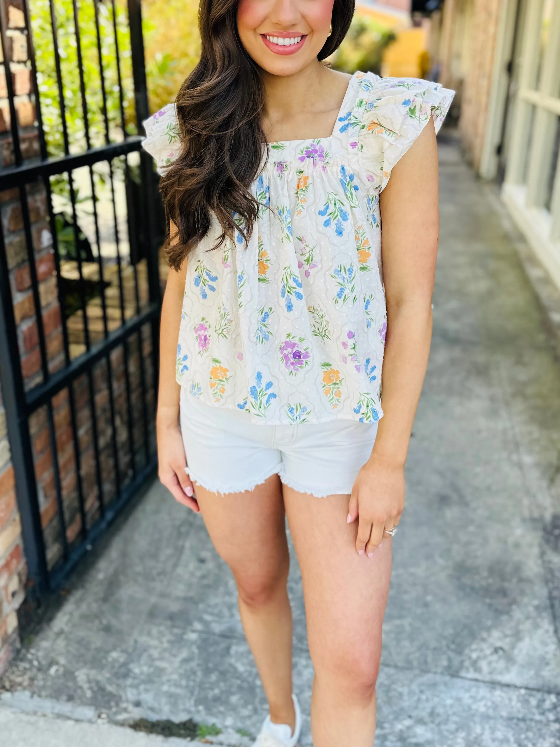 Lee Floral Flutter Top- Cream Floral