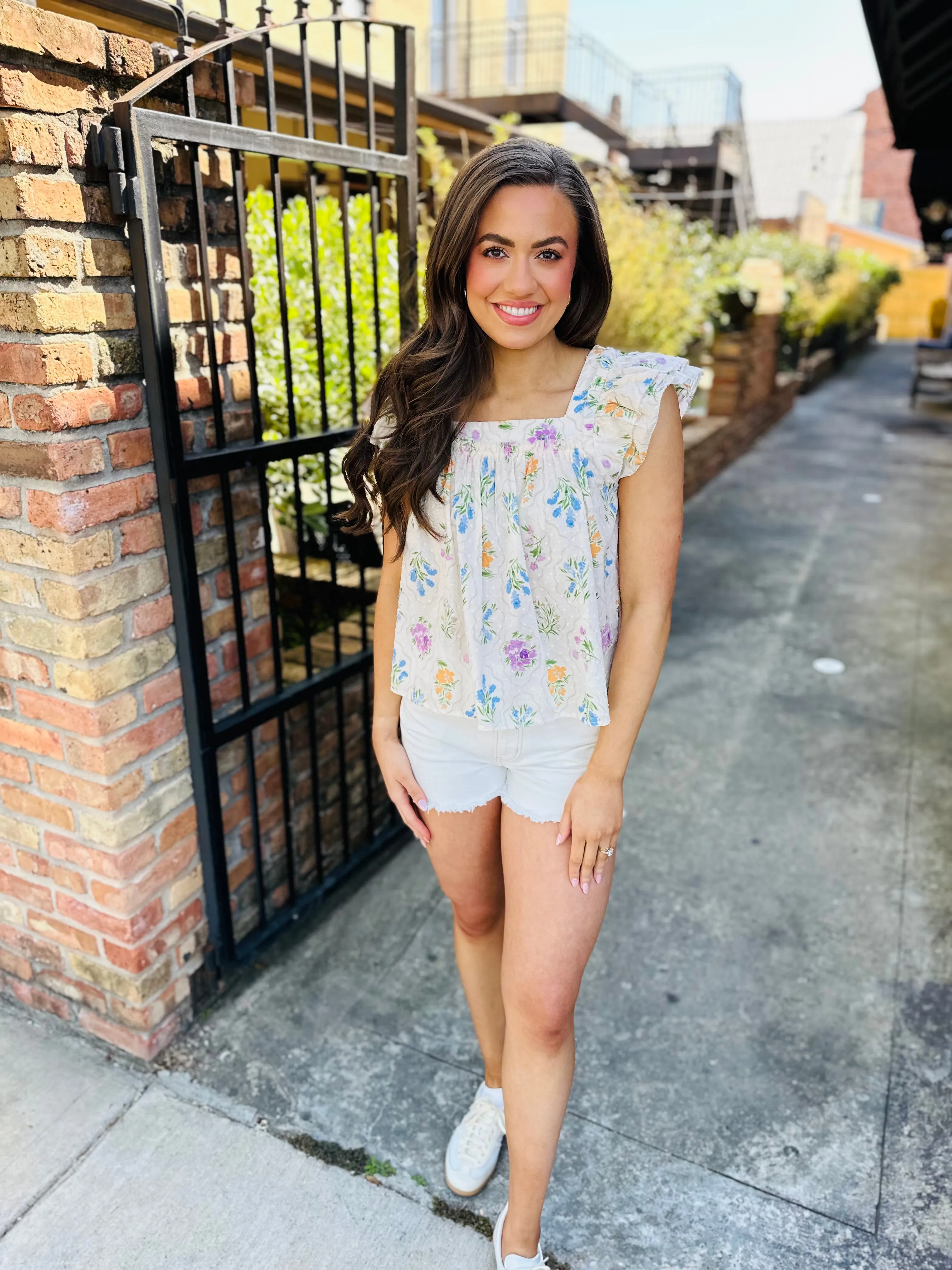 Lee Floral Flutter Top- Cream Floral