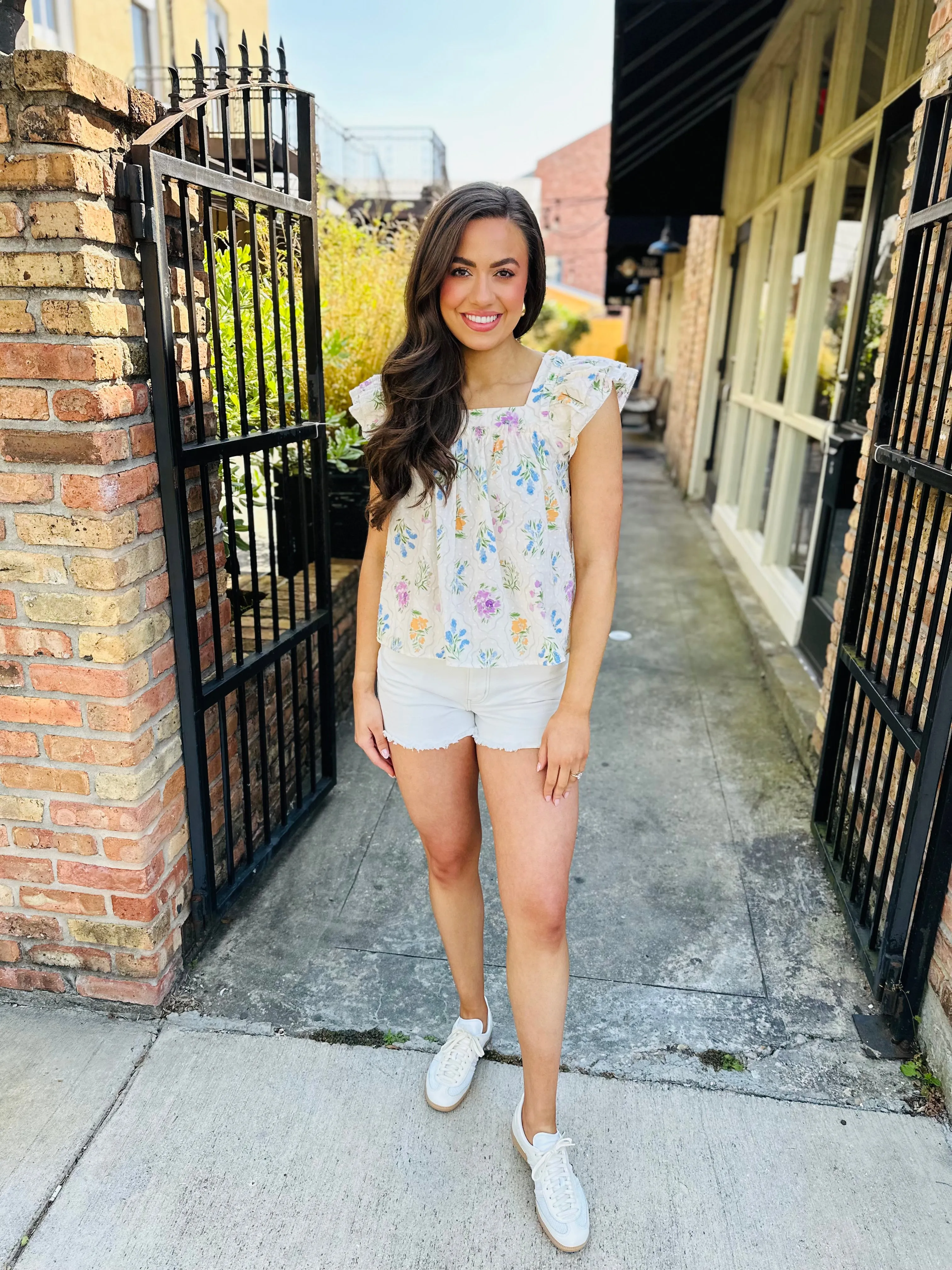 Lee Floral Flutter Top- Cream Floral