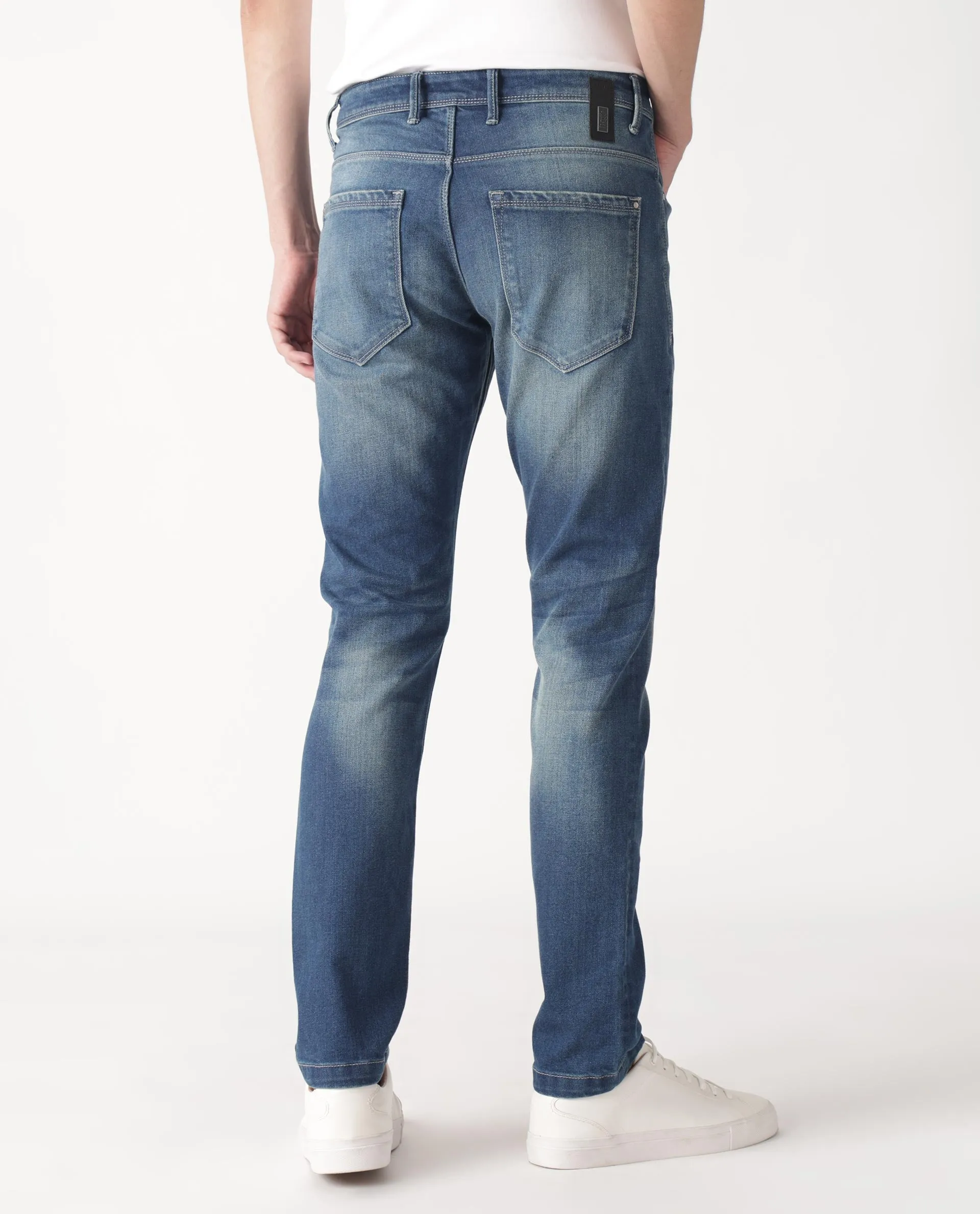 Rare Rabbit Men's Cyr Light Blue Mid Wash Mid-Rise Slim Fit Jeans