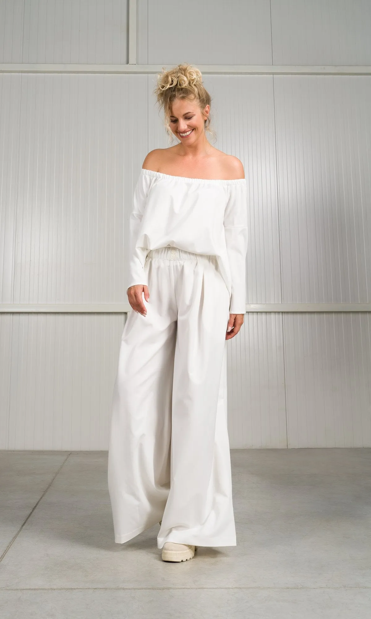 Two-piece Set of Off-Shoulder Blouse and Skirt Pants