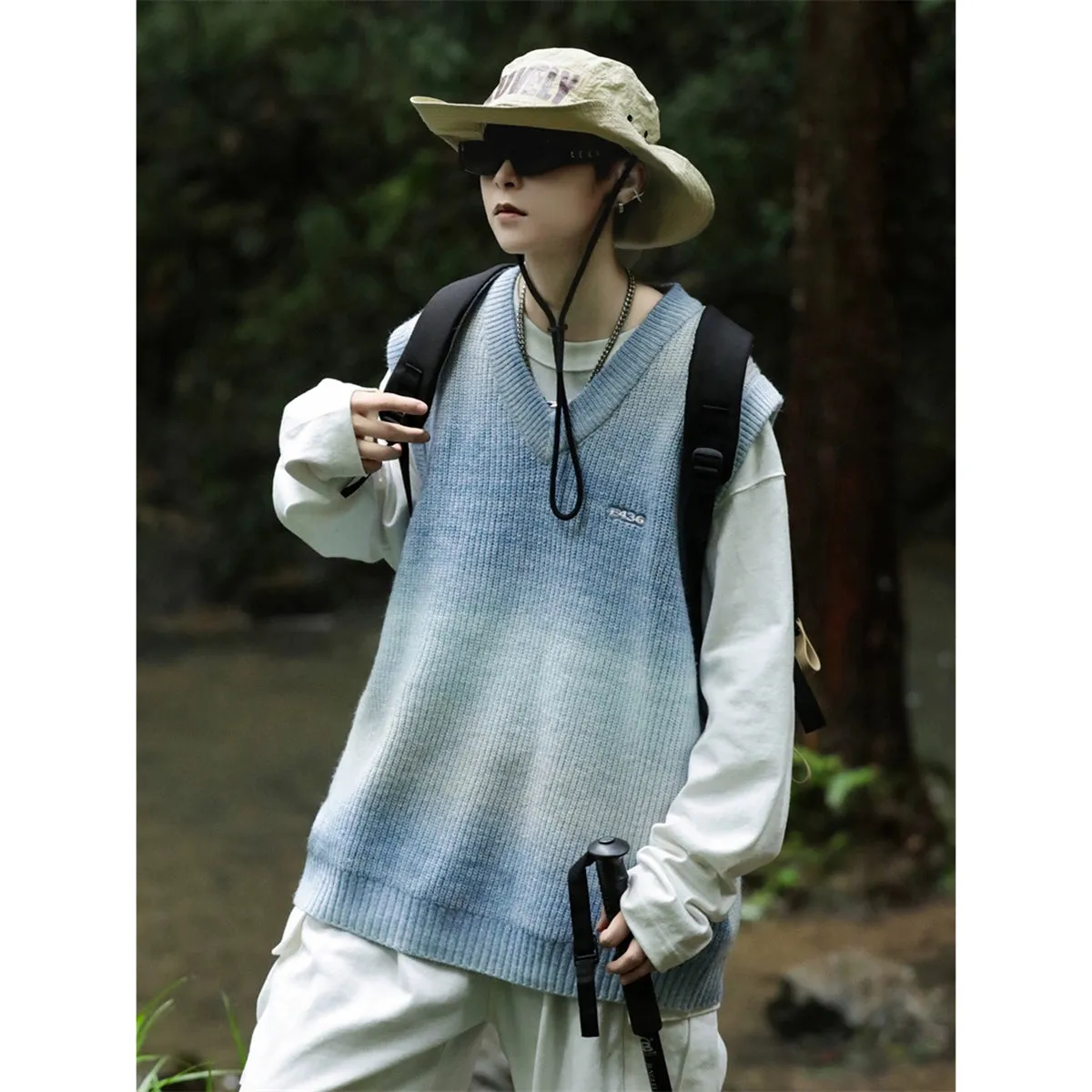 Vatican Gradient V-neck Vest