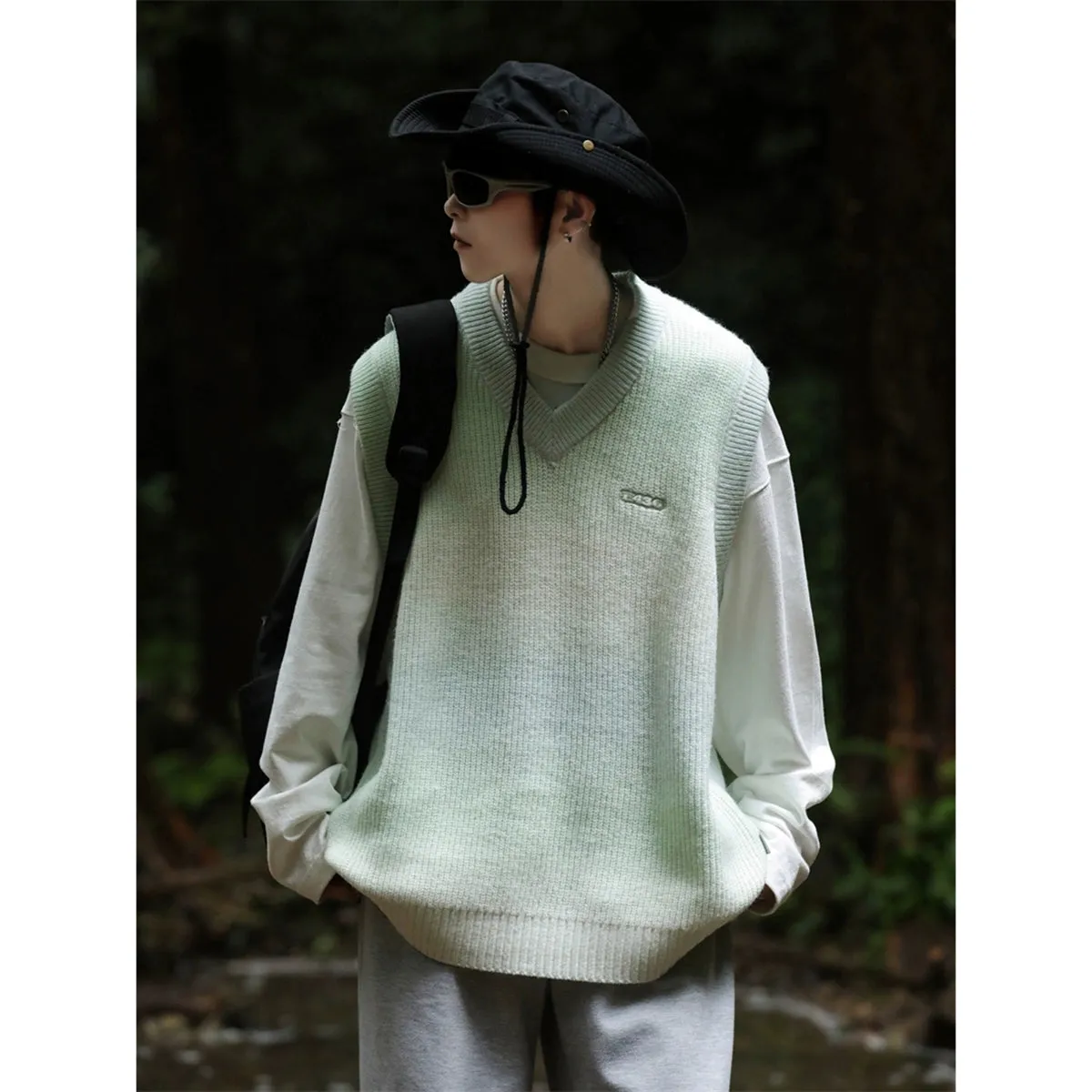 Vatican Gradient V-neck Vest