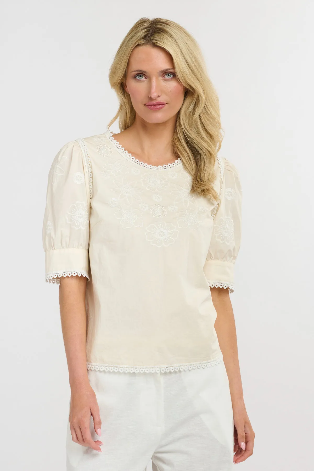 Willow Blouse Almond White