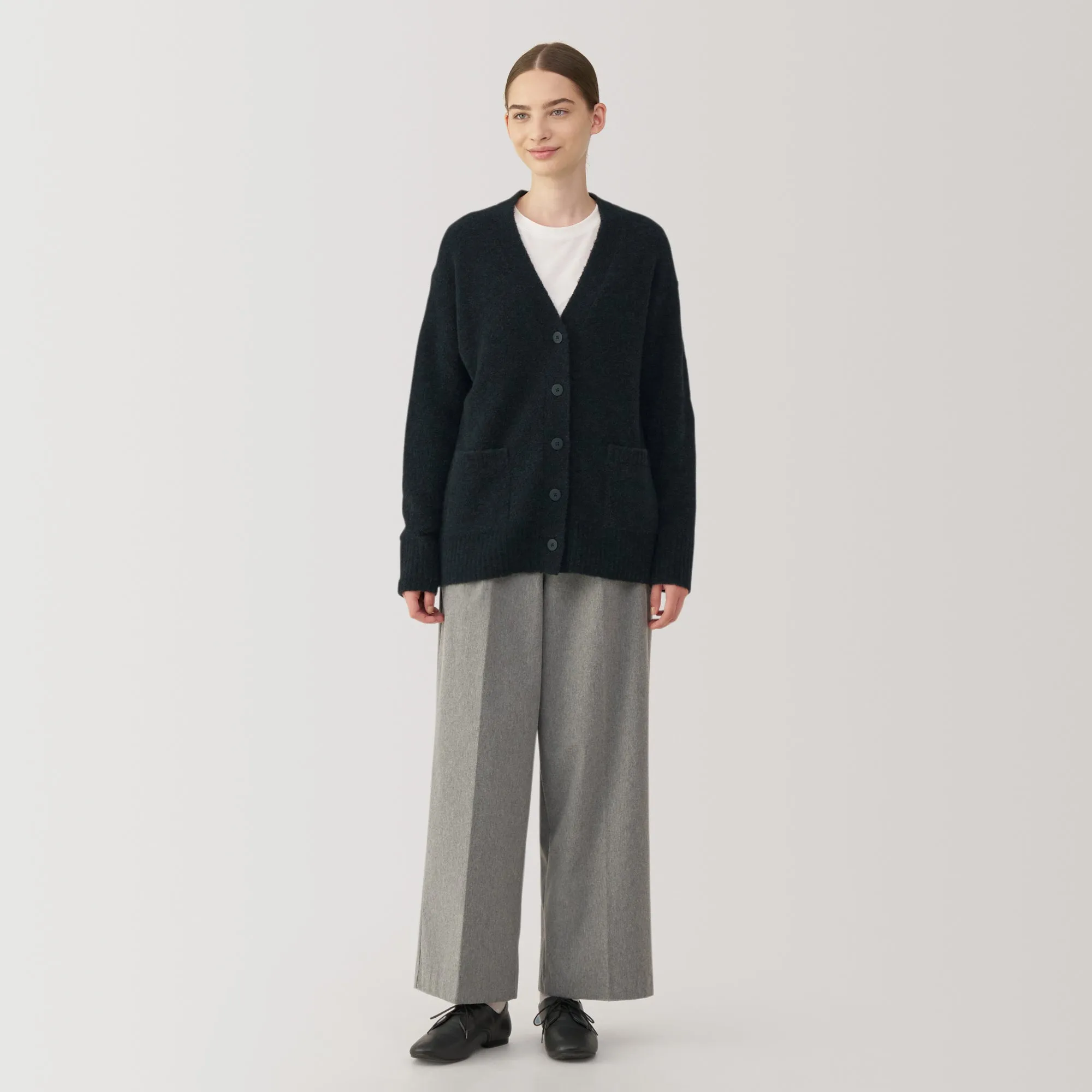 Women's Wool Blend Boucle V-Neck Cardigan